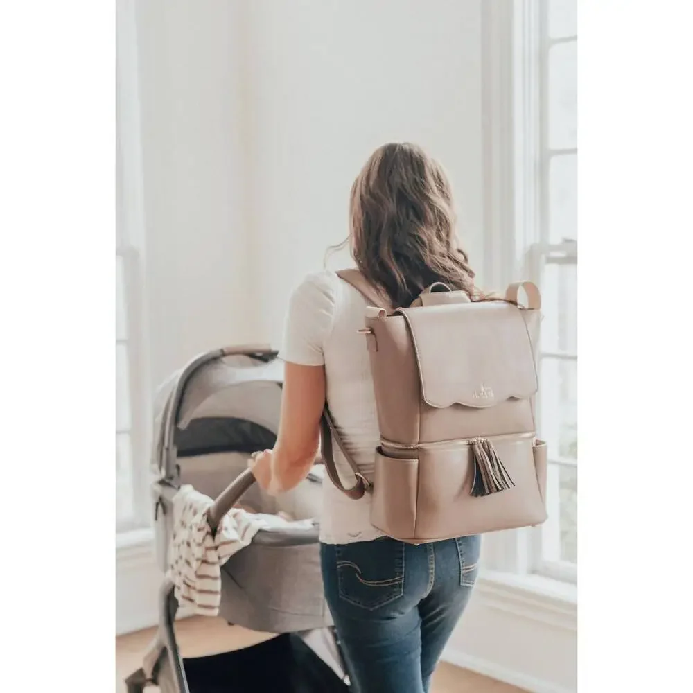 Hollis stylish cream